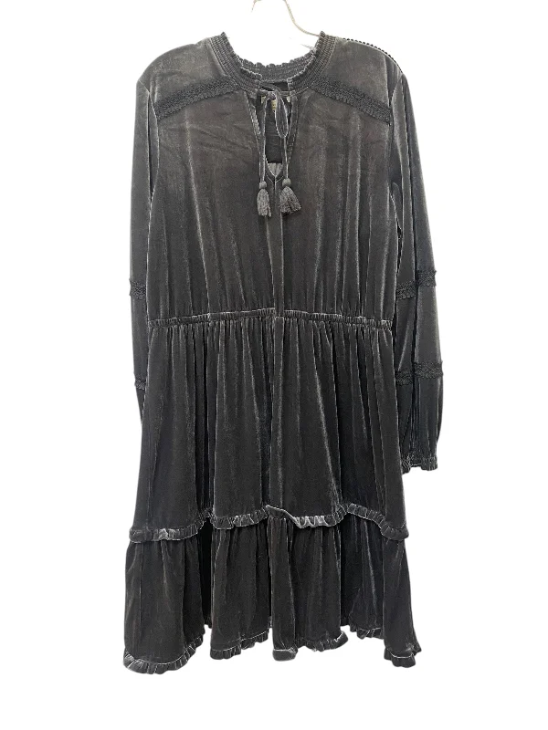 Closeout Dress Casual Midi By Clothes Mentor In Grey, Size: Xxl