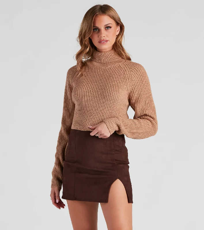 Weekend Deal Turn-Heads Lace Up Crop Sweater