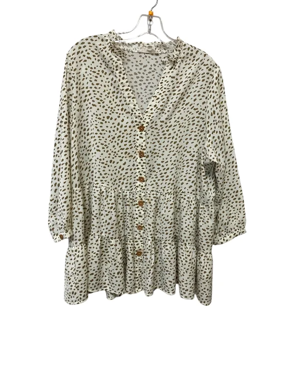 Stock Clearance Dress Casual Short By Entro In Animal Print, Size: M