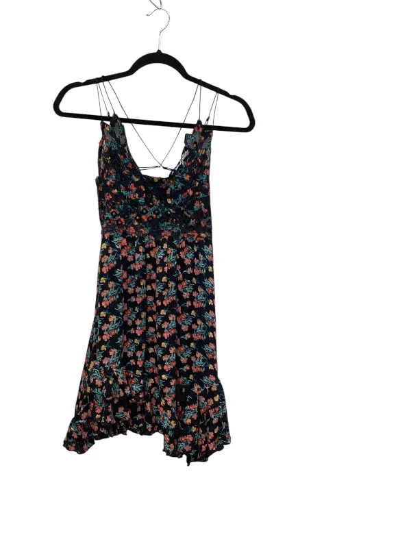 Stock Clearance Dress Casual Short By Free People In Floral Print, Size: S