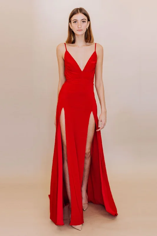 Don’t Miss Out Fafi Gown | Red