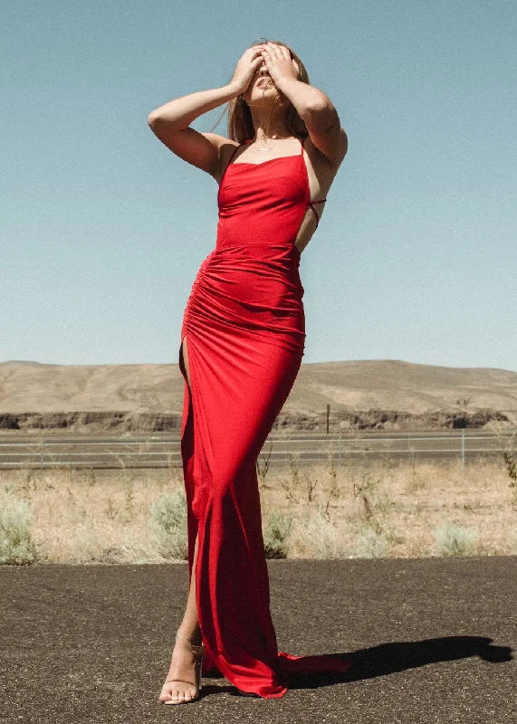 Last Chance Simone Gown | Red