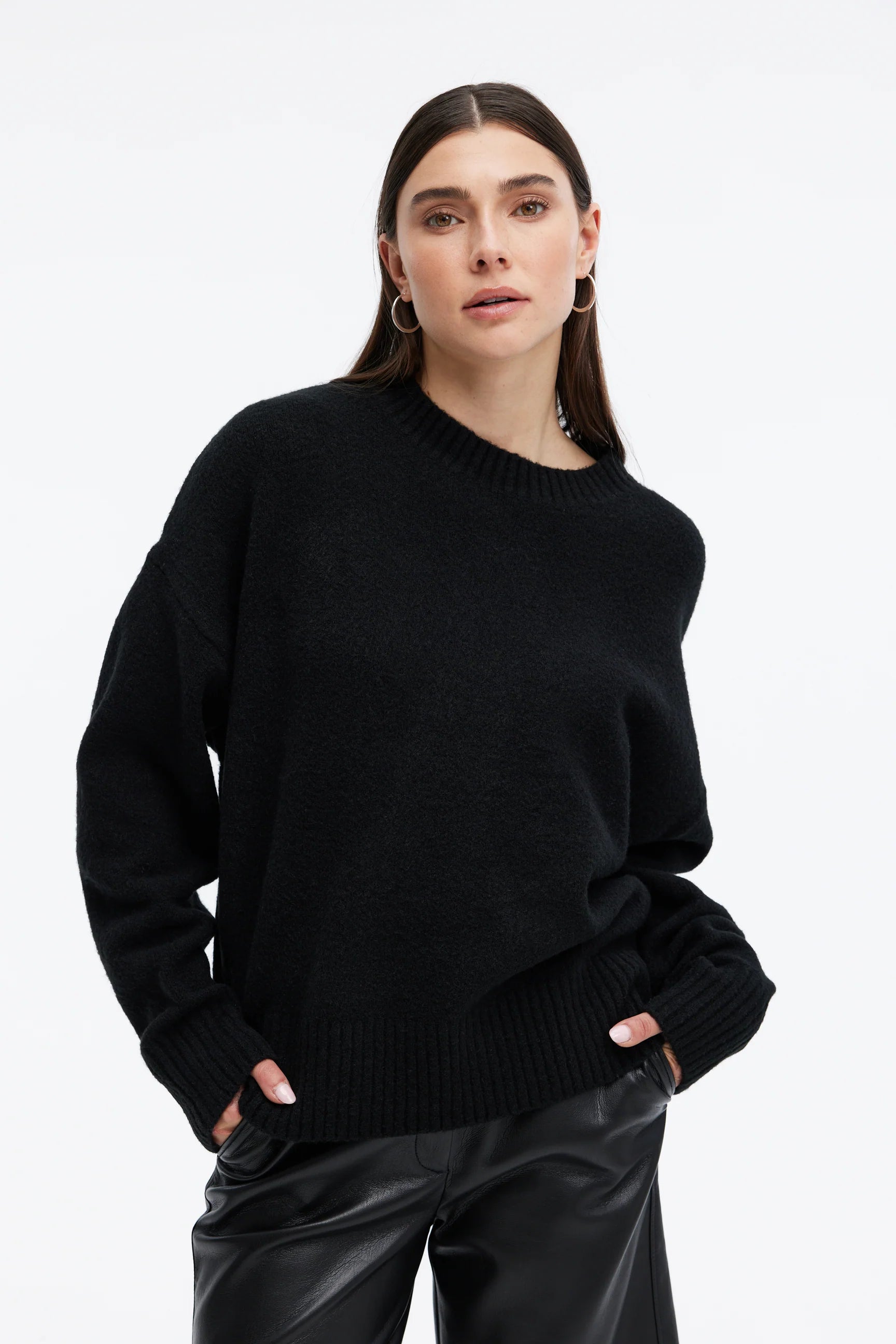 Limited Time Sylvie Sweater I Black