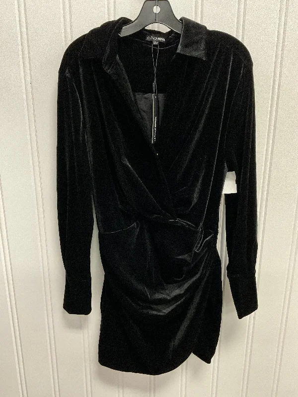 Price Slash Dress Casual Short By Fashion Nova In Black, Size: M