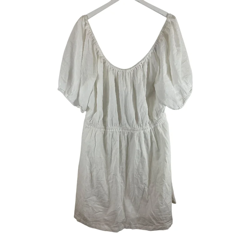 Weekend Deal Dress Casual Short By Old Navy In White, Size: 3x