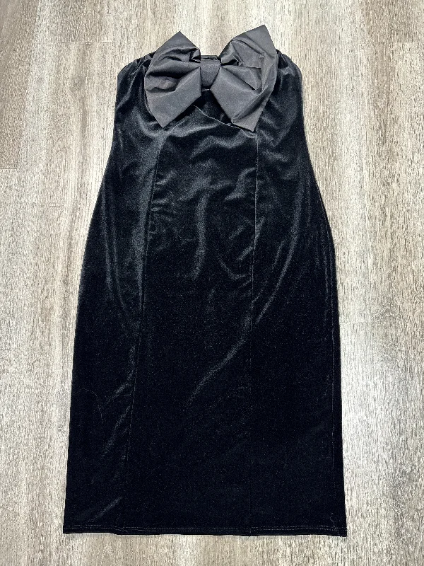 Deal Zone Dress Party Short By Express In Black, Size: L