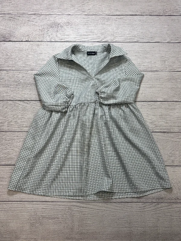Early Access Dress Casual Short By Pretty Little Thing In Grey, Size: S