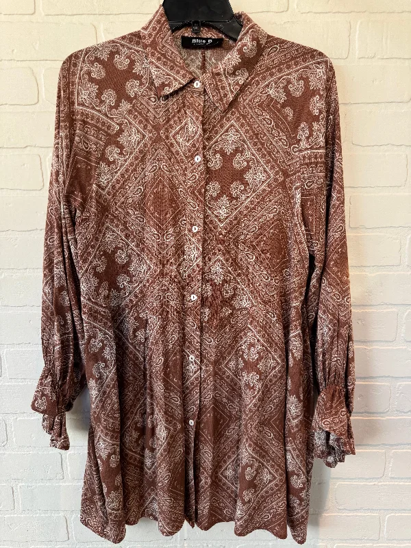 YEAR-End Clearance Dress Casual Short By Blue B In Brown & Cream, Size: S