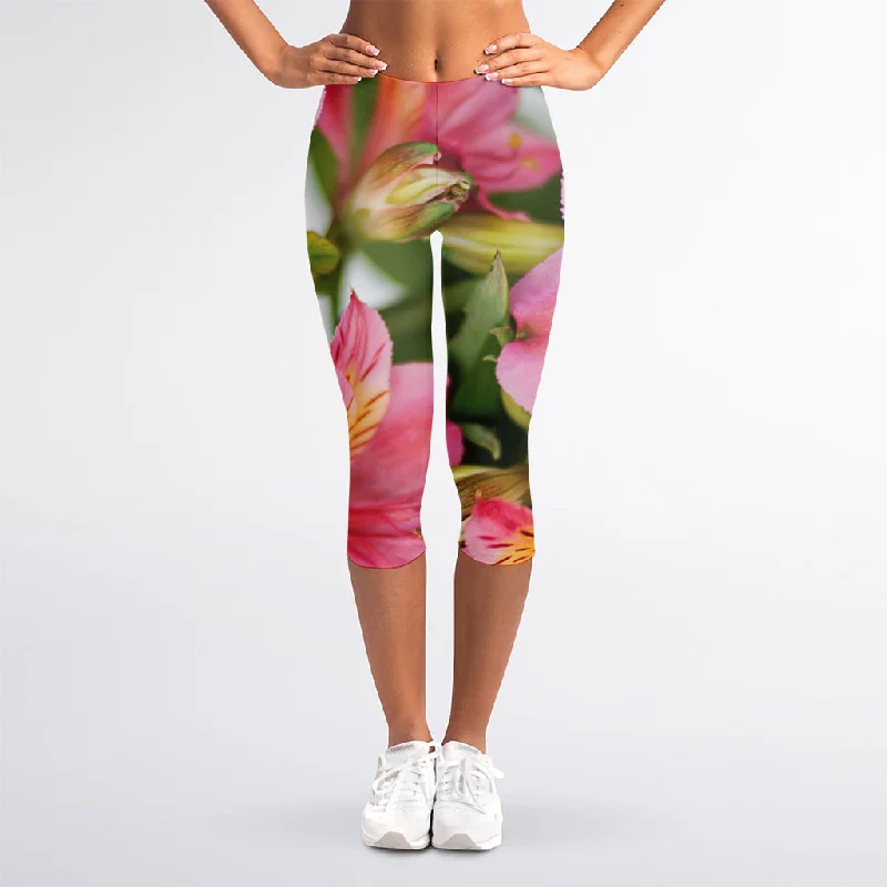 Weekend Flash Sale Alstroemeria Flower Print Women's Capri Leggings
