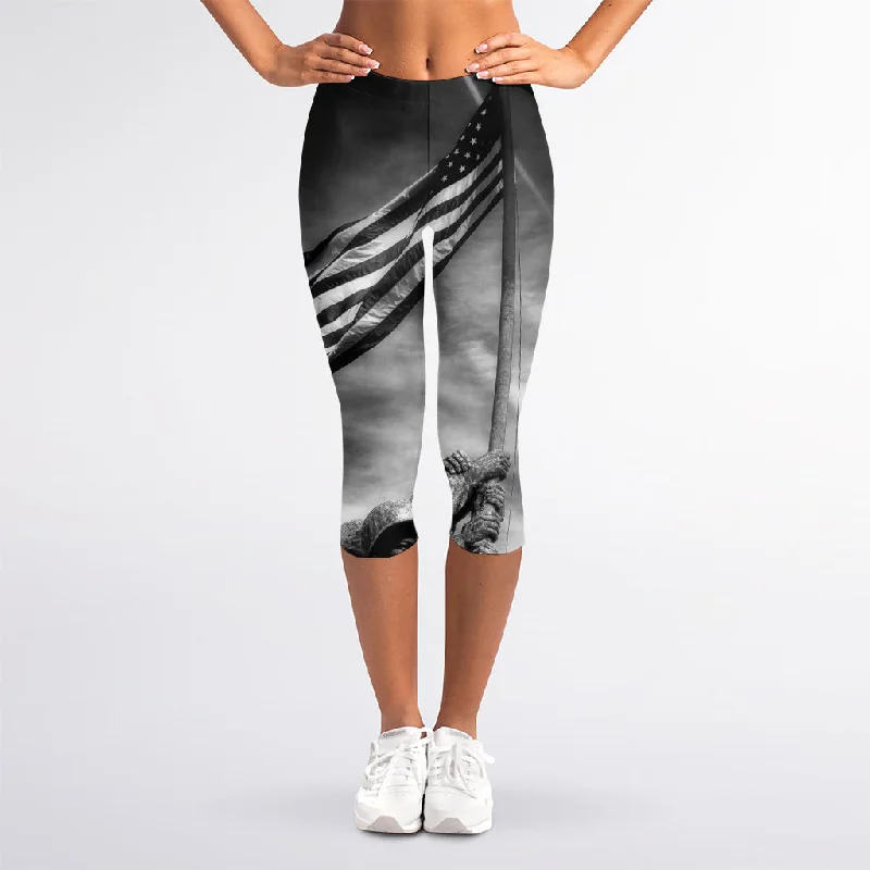 Must-Have Deals American War Memorial Print Women's Capri Leggings