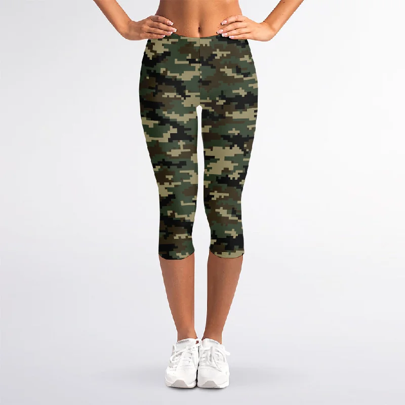 Limited Time Discount Army Green Digital Camo Pattern Print Women's Capri Leggings