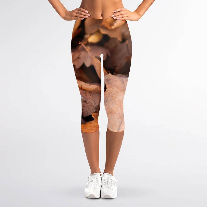 Take Advantage Autumn Oak leaf Print Women's Capri Leggings