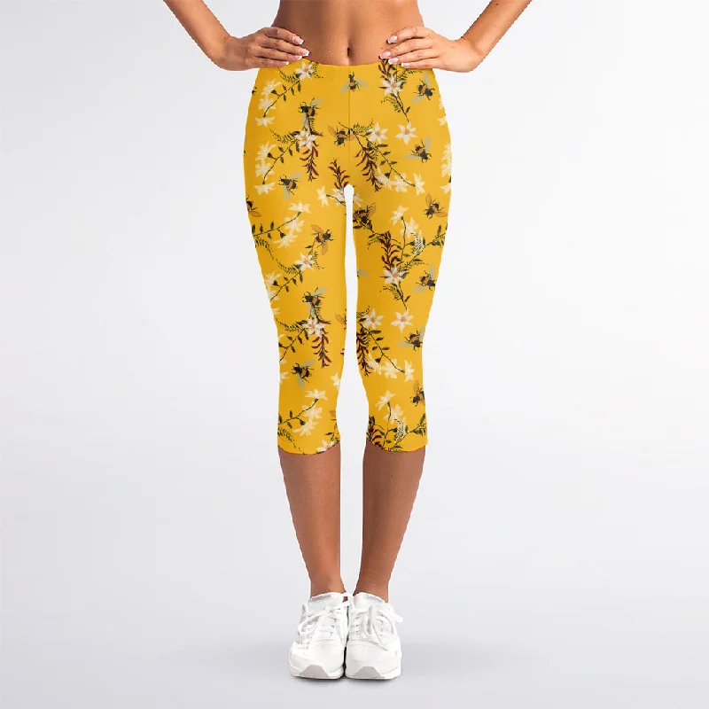 Don’t Miss Out Bee Drawing Pattern Print Women's Capri Leggings