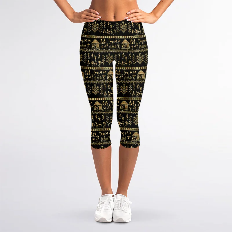 Final Markdown Black And Gold Warli Pattern Print Women's Capri Leggings