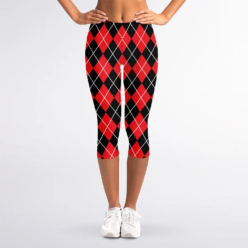 While Supplies Last Black And Red Argyle Pattern Print Women's Capri Leggings