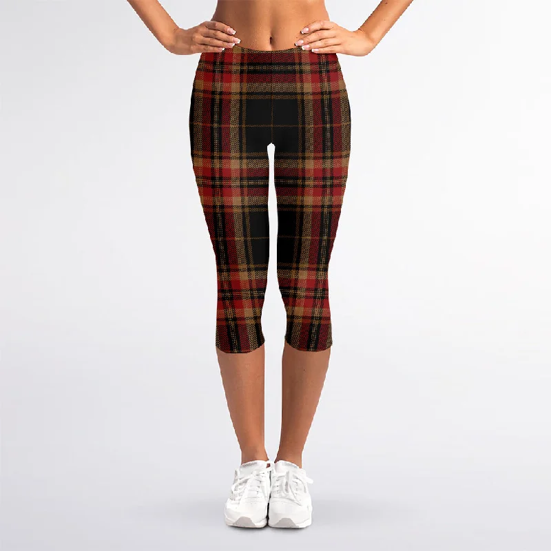 Weekend Special Black And Red Stewart Tartan Print Women's Capri Leggings