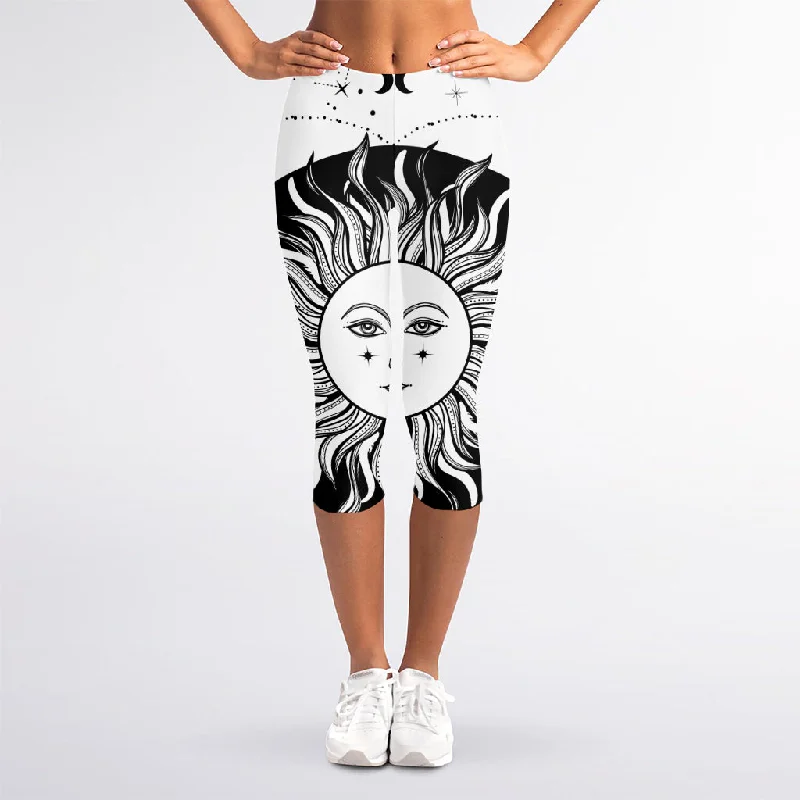 Super Sale Black And White Celestial Sun Print Women's Capri Leggings