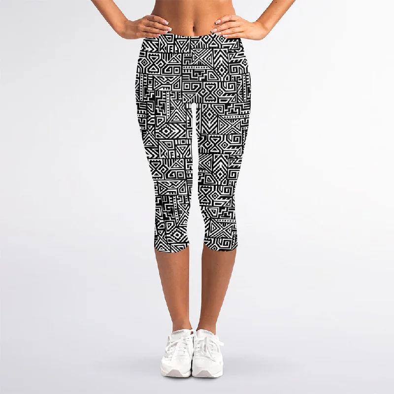 Doorbuster Deal Black And White Geometric African Print Women's Capri Leggings