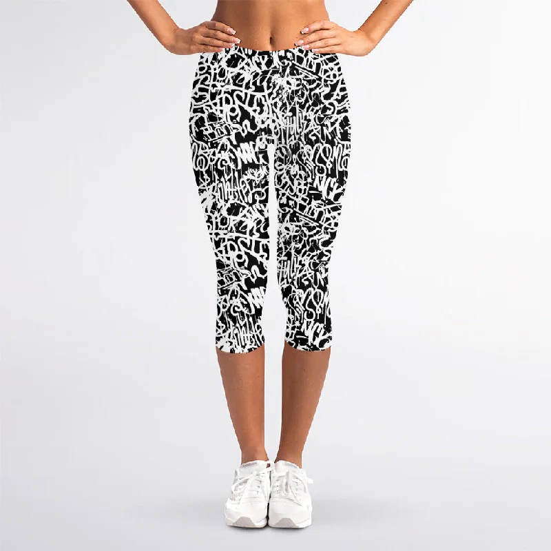 Super Sale Black And White Graffiti Pattern Print Women's Capri Leggings