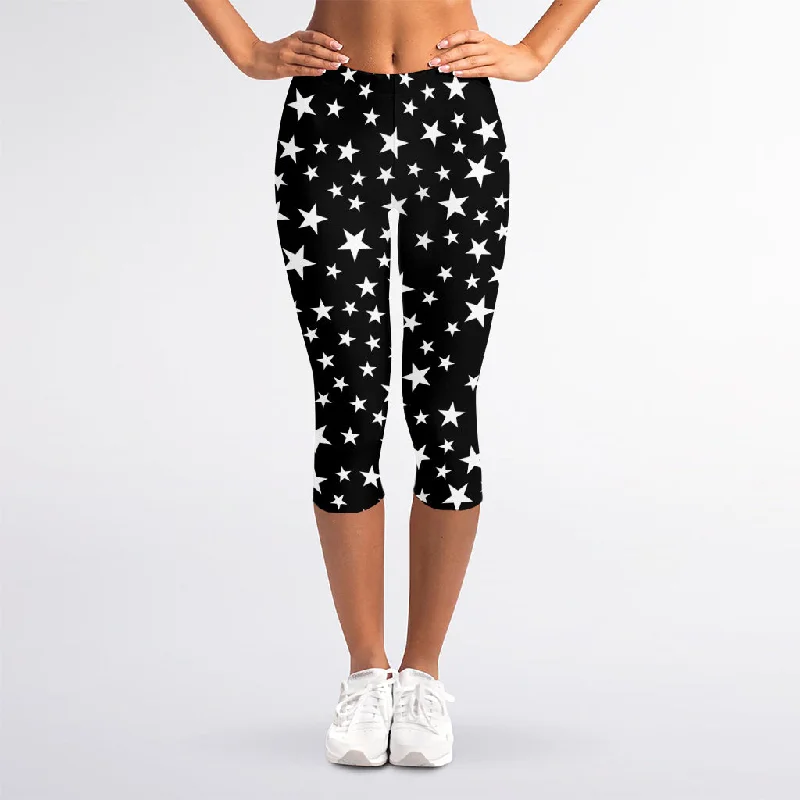 Limited Stock Black And White Star Pattern Print Women's Capri Leggings