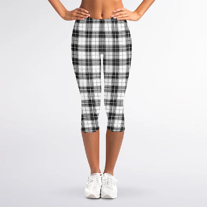 Final Clearance Black And White Tartan Pattern Print Women's Capri Leggings