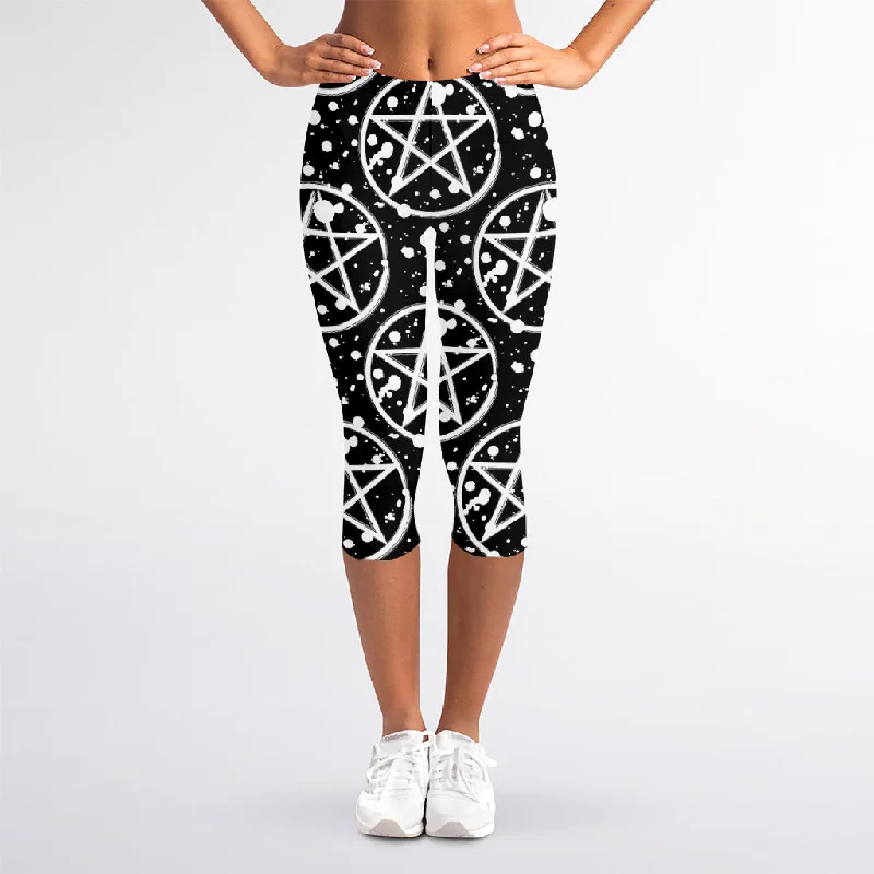 Best Deals Black And White Wicca Pentagram Print Women's Capri Leggings