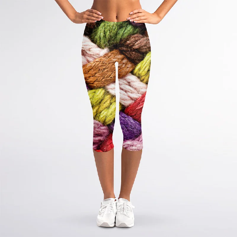 Colorful Wool Yarns Print Women's Capri Leggings