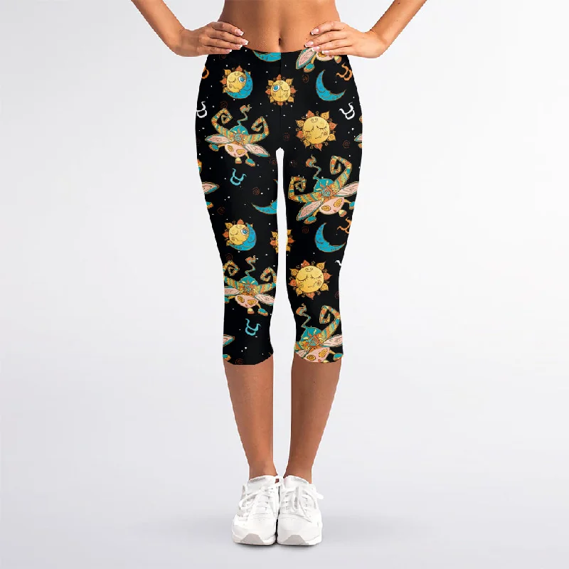 Cute Cartoon Taurus Pattern Print Women's Capri Leggings