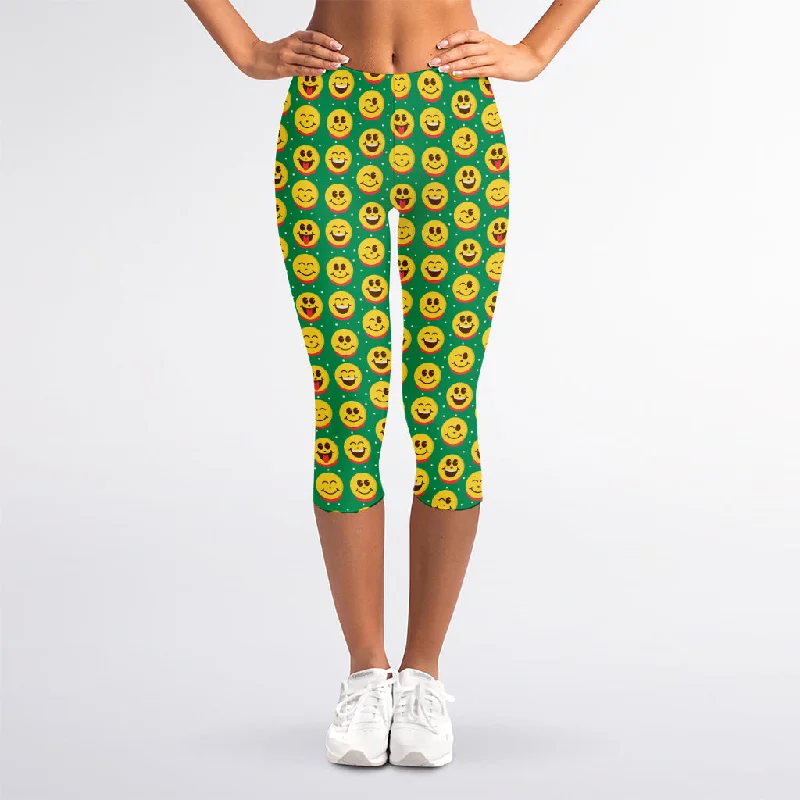 Cute Christmas Emoji Pattern Print Women's Capri Leggings