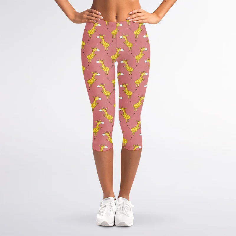 Cute Giraffe Pattern Print Women's Capri Leggings