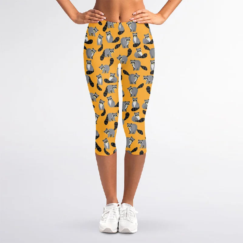 Cute Raccoon Pattern Print Women's Capri Leggings