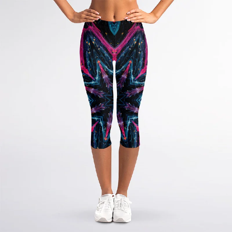 Dark Cloud Kaleidoscope Print Women's Capri Leggings