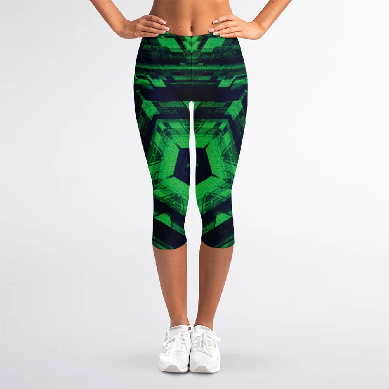 Dark Green Kaleidoscope Print Women's Capri Leggings