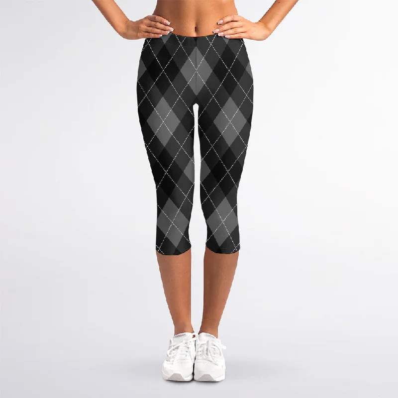 Dark Grey Argyle Pattern Print Women's Capri Leggings