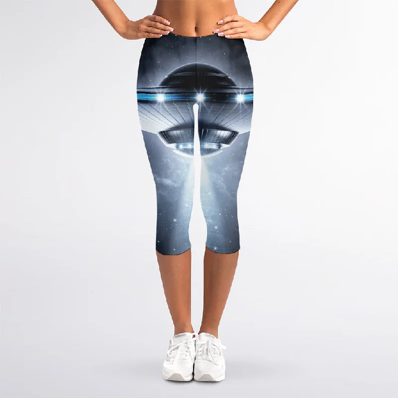 Dark Night UFO Print Women's Capri Leggings