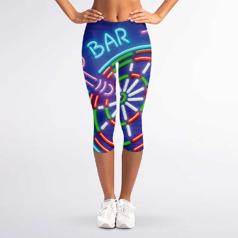 Darts Bar Sign Print Women's Capri Leggings