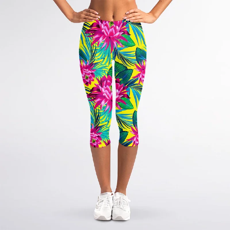 Price Fest Tropical Lotus Pattern Print Women's Capri Leggings