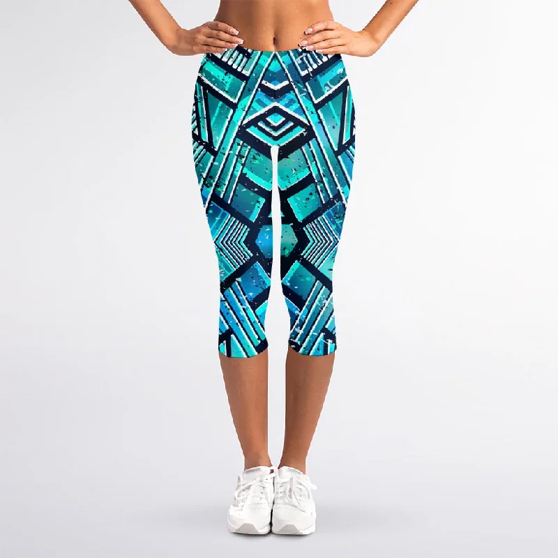Markdown Madness Turquoise Ethnic Aztec Trippy Print Women's Capri Leggings