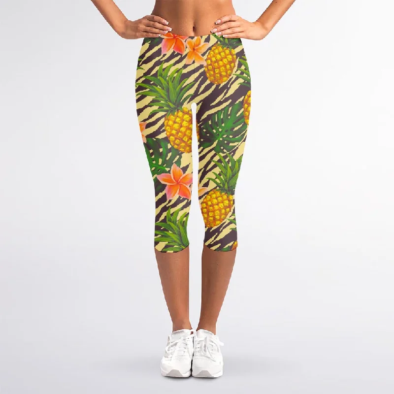 Hurry In Vintage Zebra Pineapple Pattern Print Women's Capri Leggings