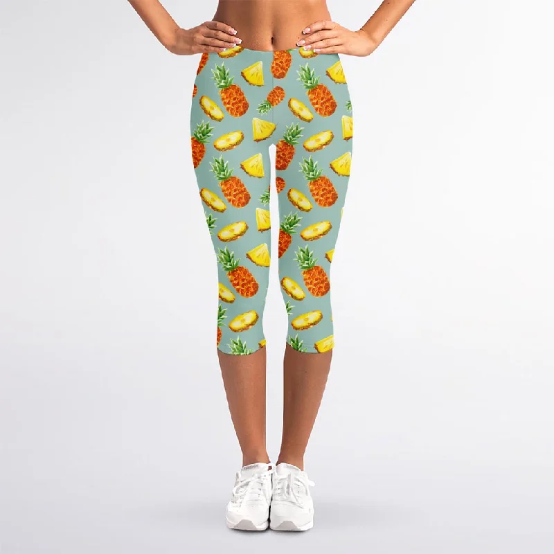 Final Markdown Watercolor Pineapple Pattern Print Women's Capri Leggings
