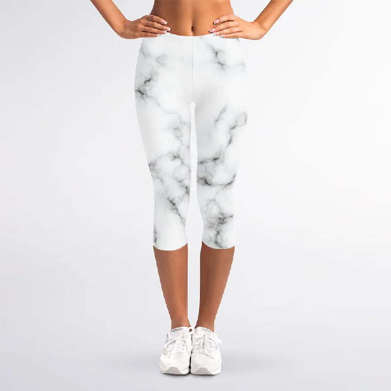 Steals and Deals White Grey Smoke Marble Print Women's Capri Leggings