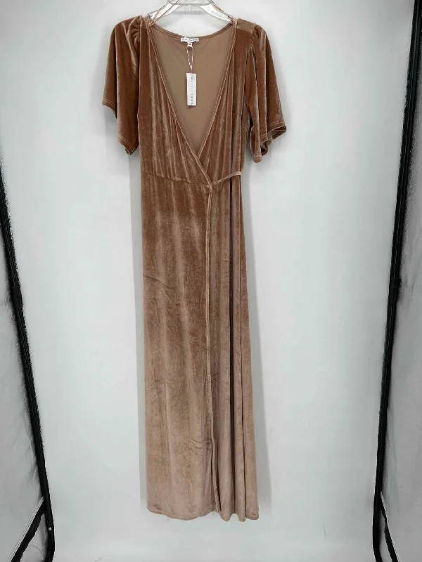 Baltic Born Size M Champagne Crushed Velvet NWT Maxi