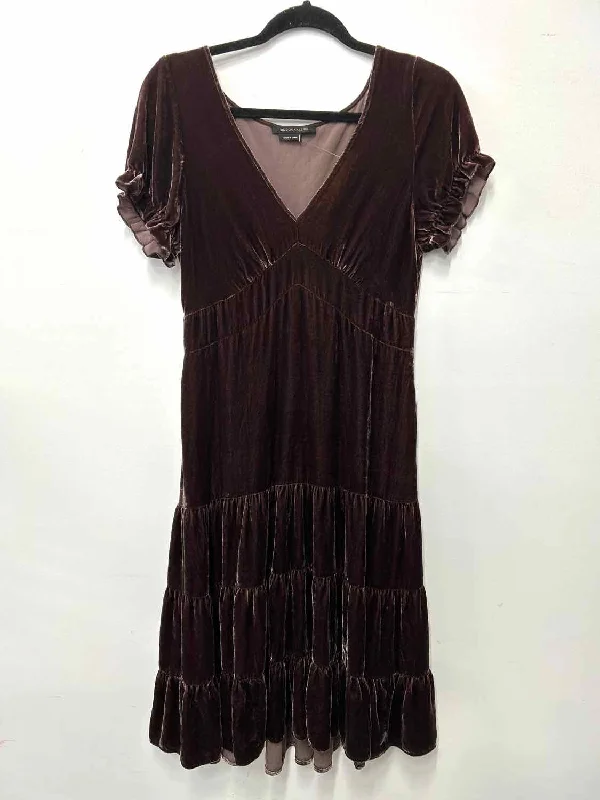 BCBGMaxazria Size M Dark Chocolate Velvet Dress