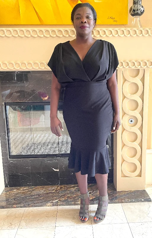 Instant Discount Black Pleated Shoulder Midi Dress