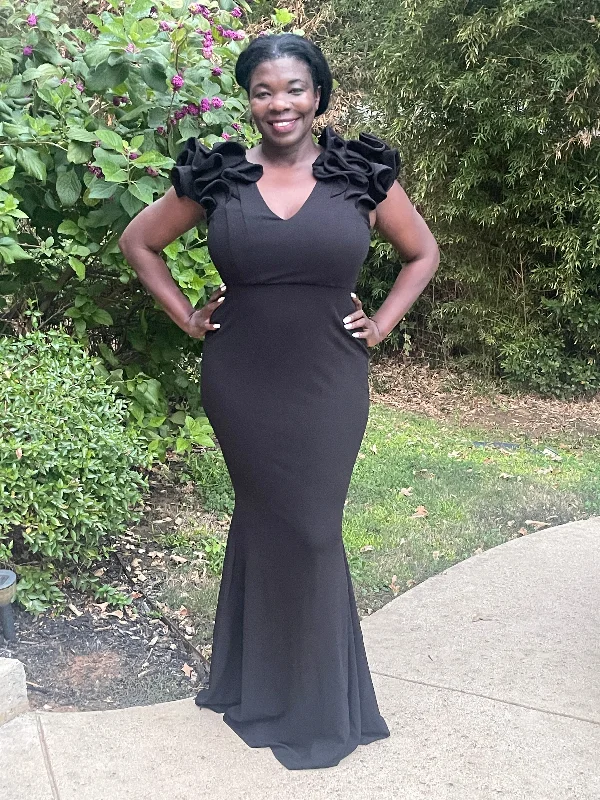 Hurry In Black Ruffles Maxi Dress