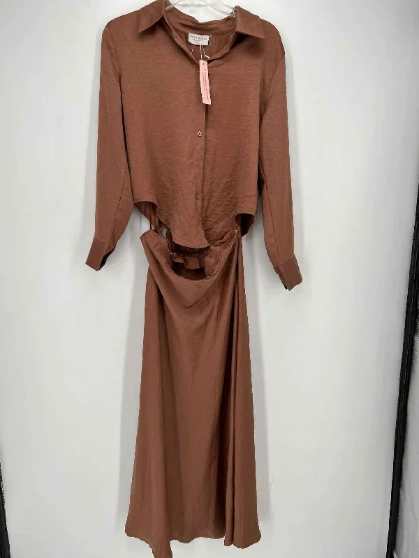 Dress Forum Size S Spice NWT Maxi