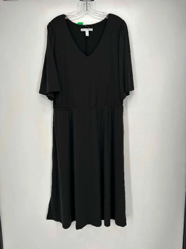 Girl With Curves Size L Black Dress