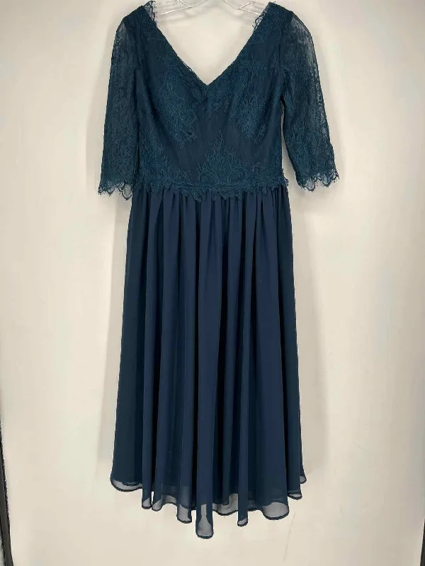 JJ's House Size 8 Navy Lace NWT Dress