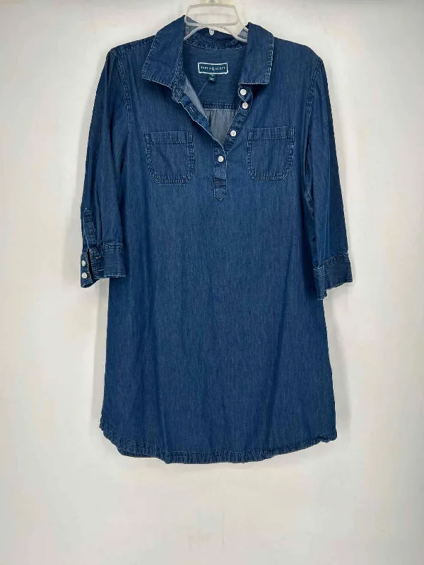 Karen Scott Size M Dark Chambray Dress