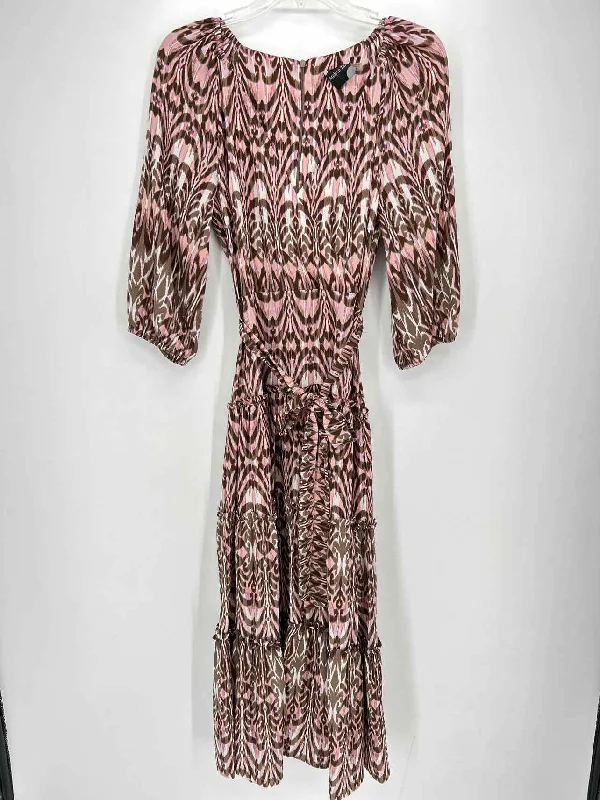 Maison Tara Size 6 Print Dress